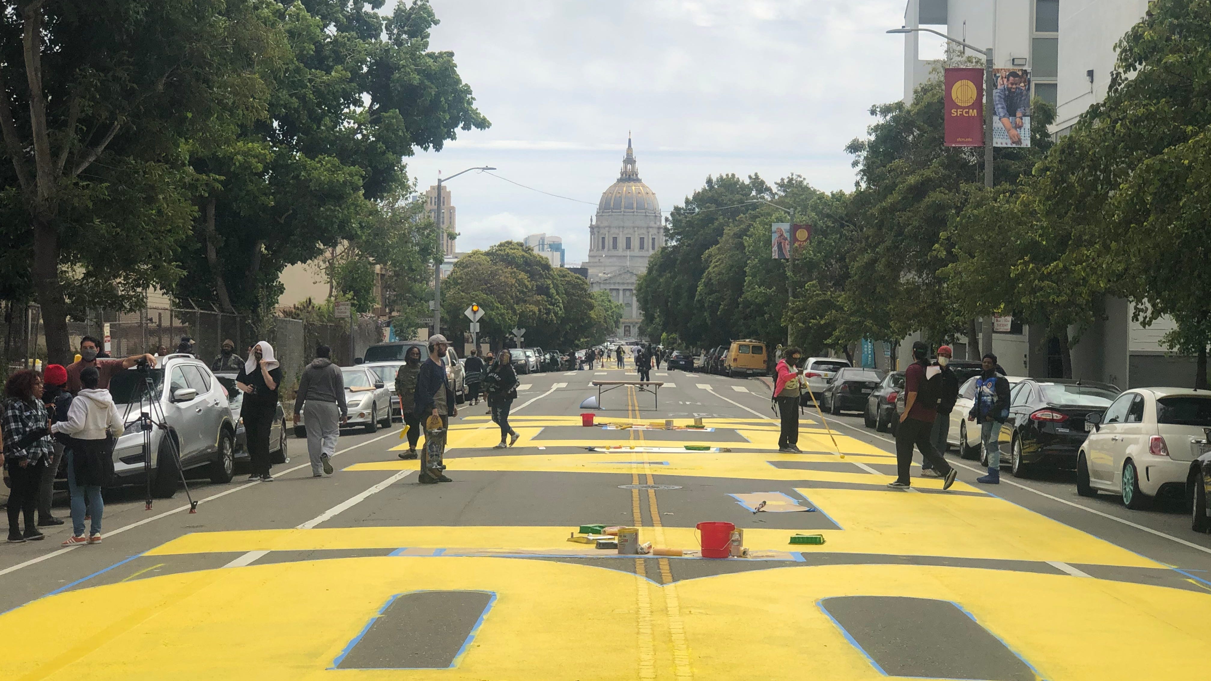 'Black Lives Matter' Mural Goes Up in San Francisco, Covers Three Blocks
